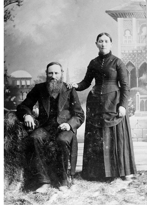 Photo of Archelaus and Harriett Martin